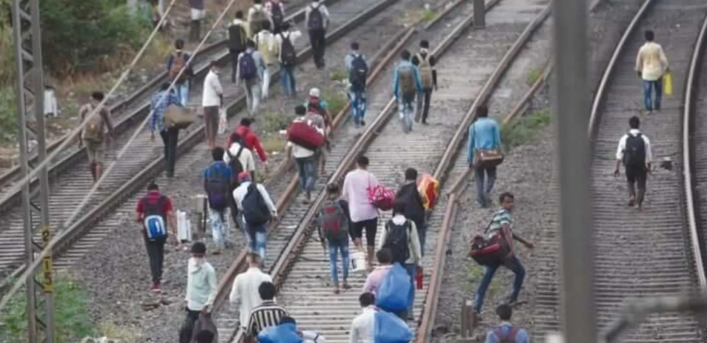 mumbai local train update today